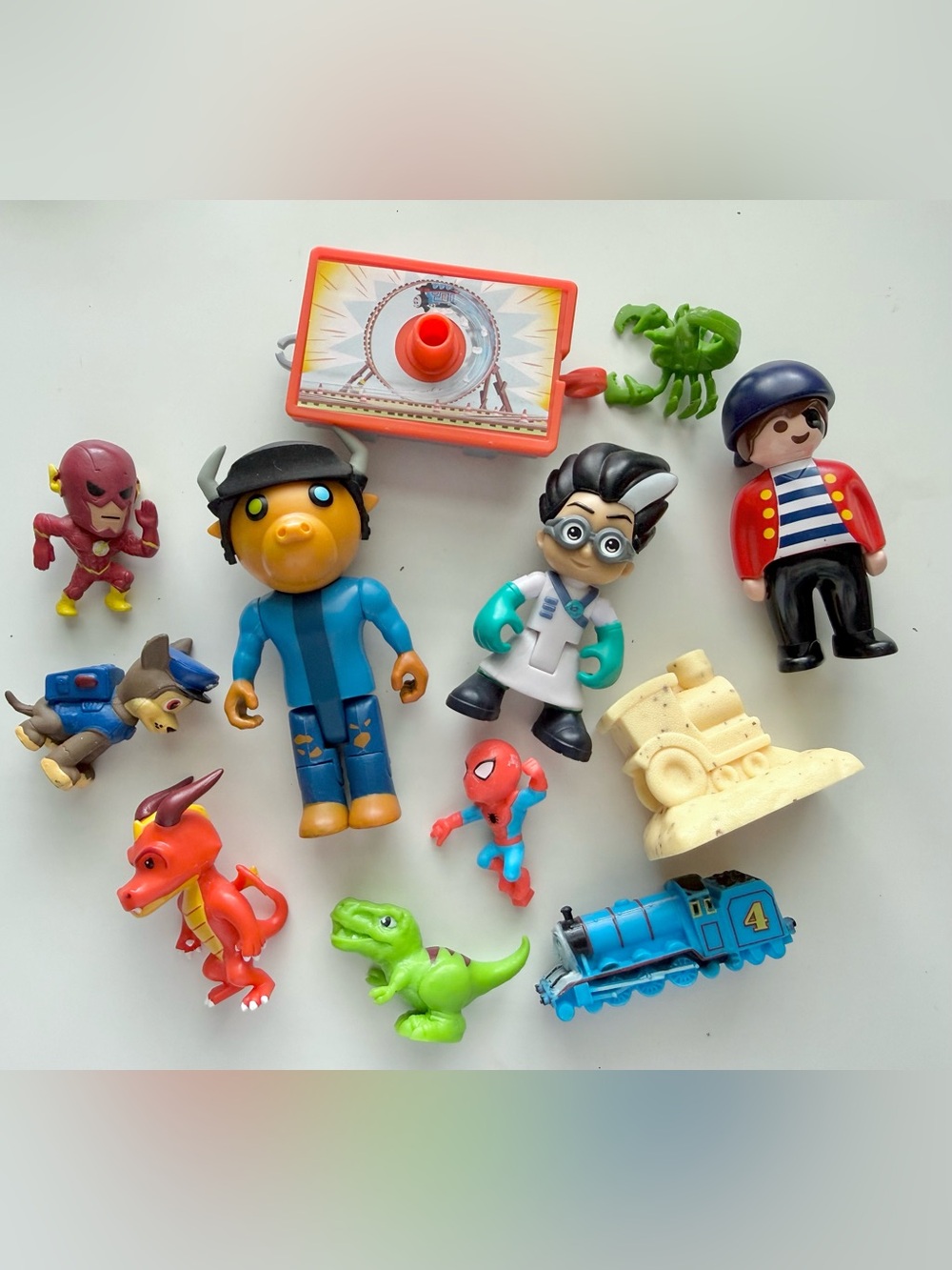 Assorted Toys Figure Bundle